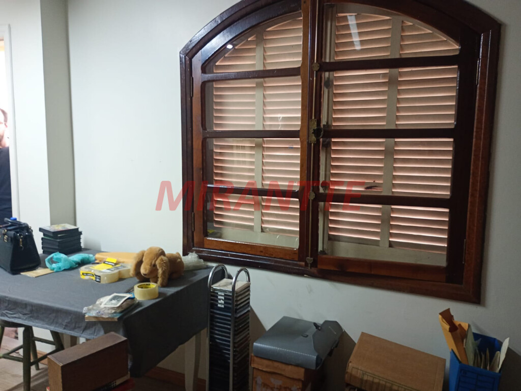 Sobrado de 79m² com 2 quartos em Santana