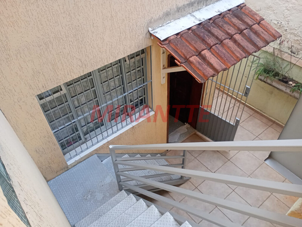 Sobrado de 79m² com 2 quartos em Santana