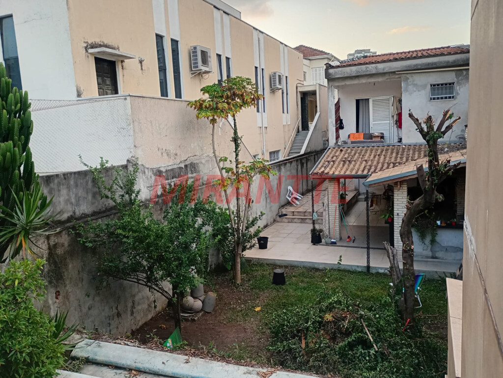 Sobrado de 79m² com 2 quartos em Santana
