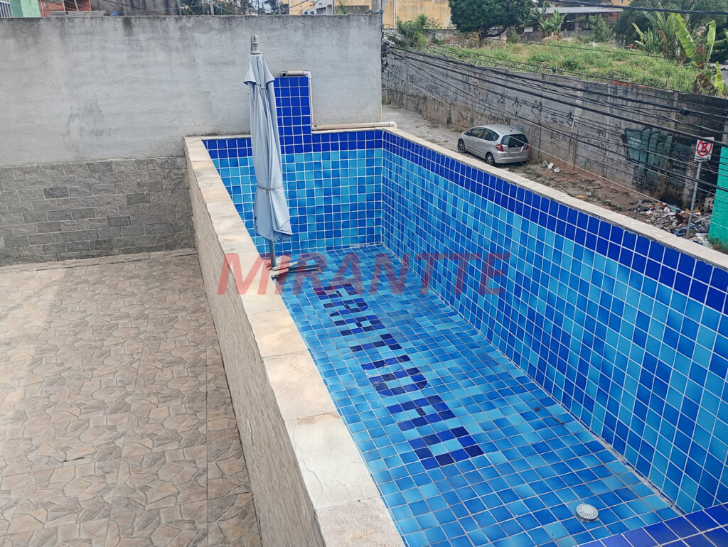 Sobrado de 217m² com 3 quartos em Vila Prado