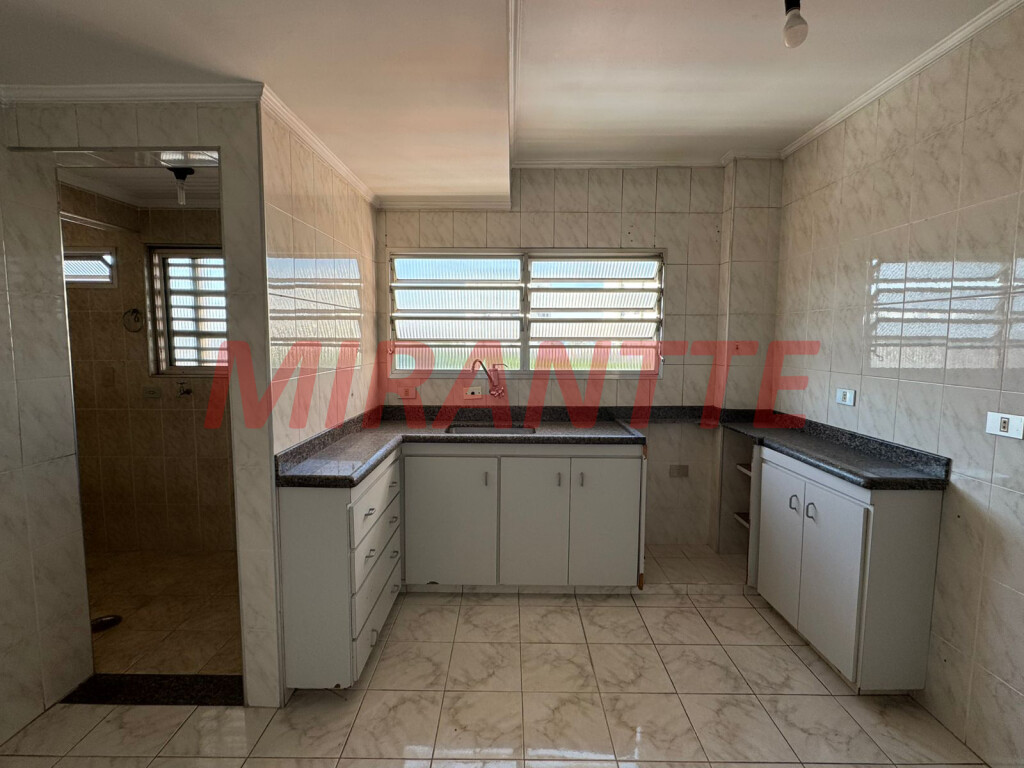 Apartamento de 77m² com 2 quartos em Santana