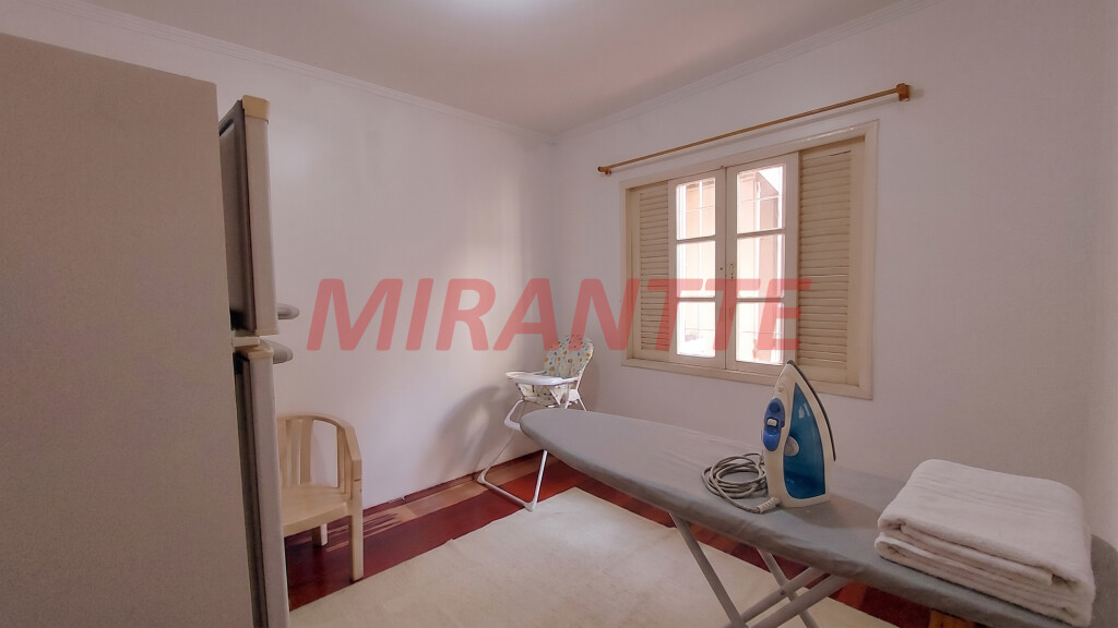 Sobrado de 171m² com 3 quartos em Vila Gustavo