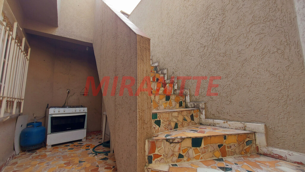 Sobrado de 171m² com 3 quartos em Vila Gustavo