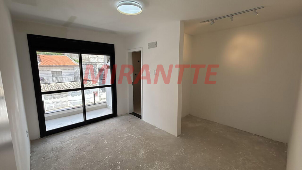 Sobrado de 203m² com 3 quartos em Jardim Carmela III
