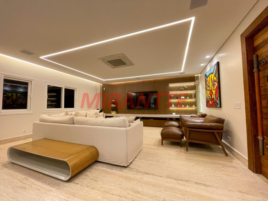 Sobrado de 425m² com 3 quartos em Mandaqui
