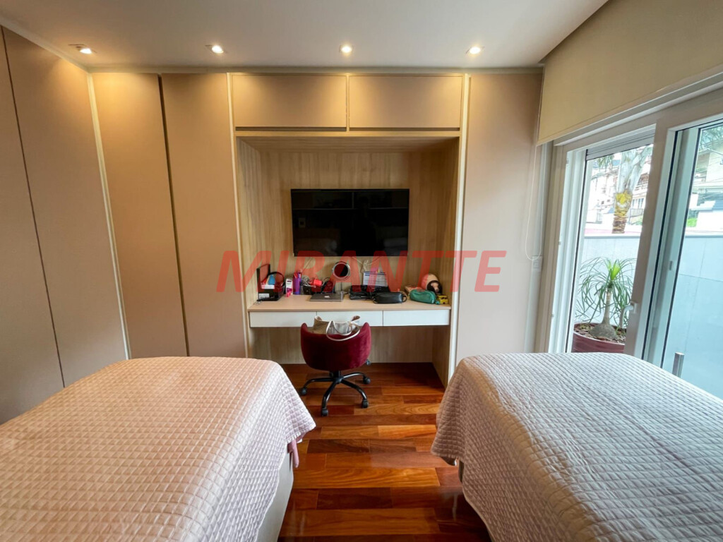 Sobrado de 425m² com 3 quartos em Mandaqui