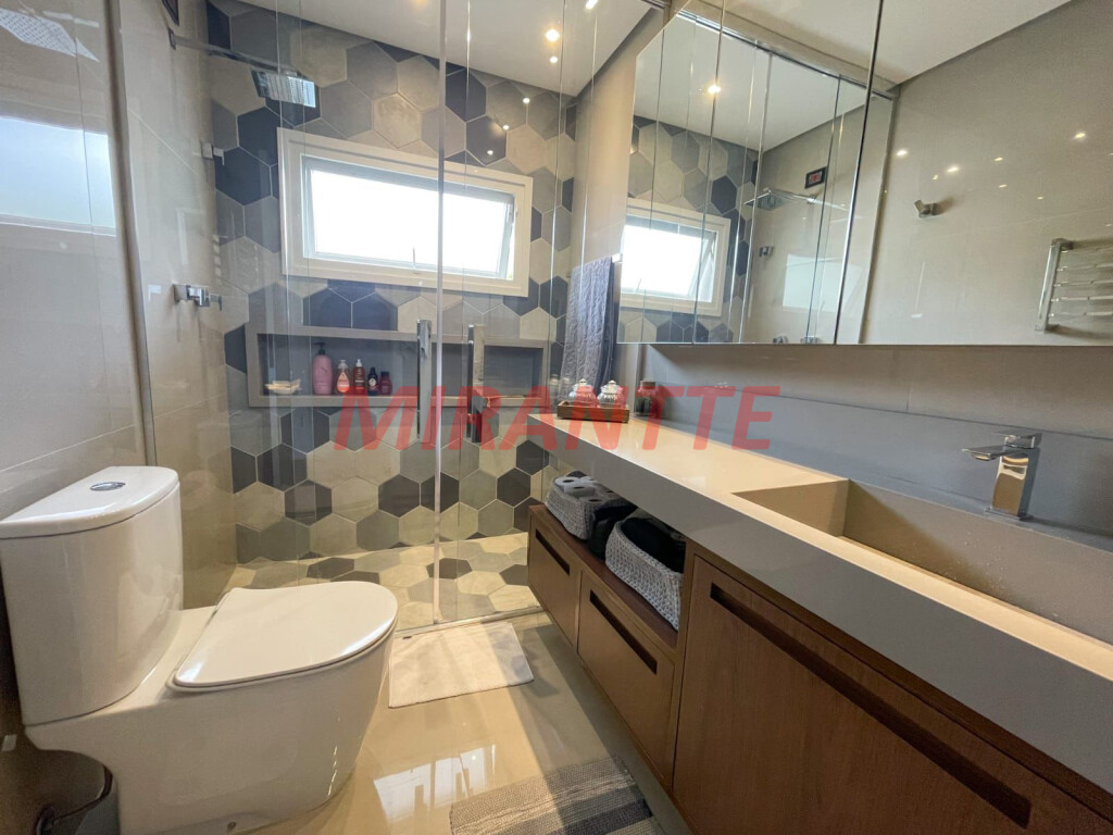 Sobrado de 425m² com 3 quartos em Mandaqui