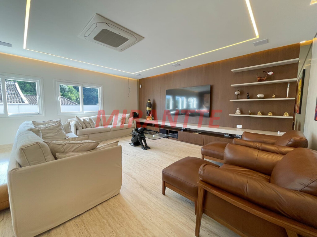 Sobrado de 425m² com 3 quartos em Mandaqui