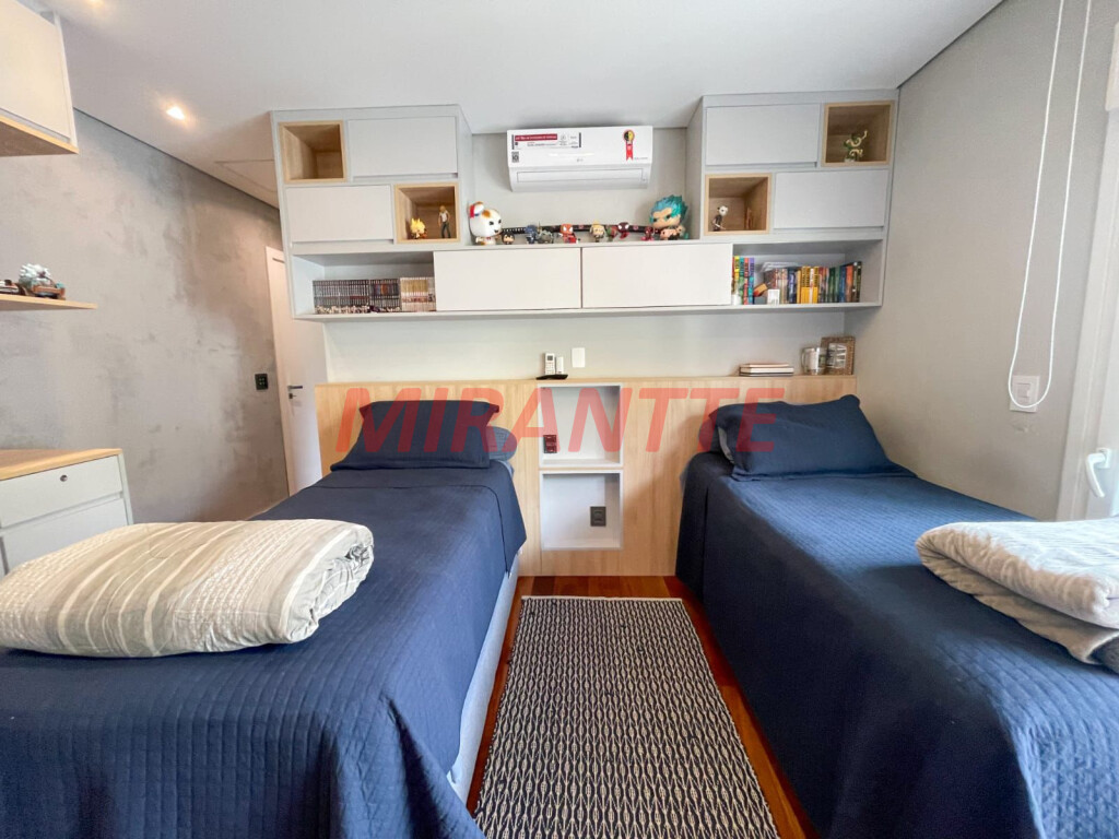 Sobrado de 425m² com 3 quartos em Mandaqui