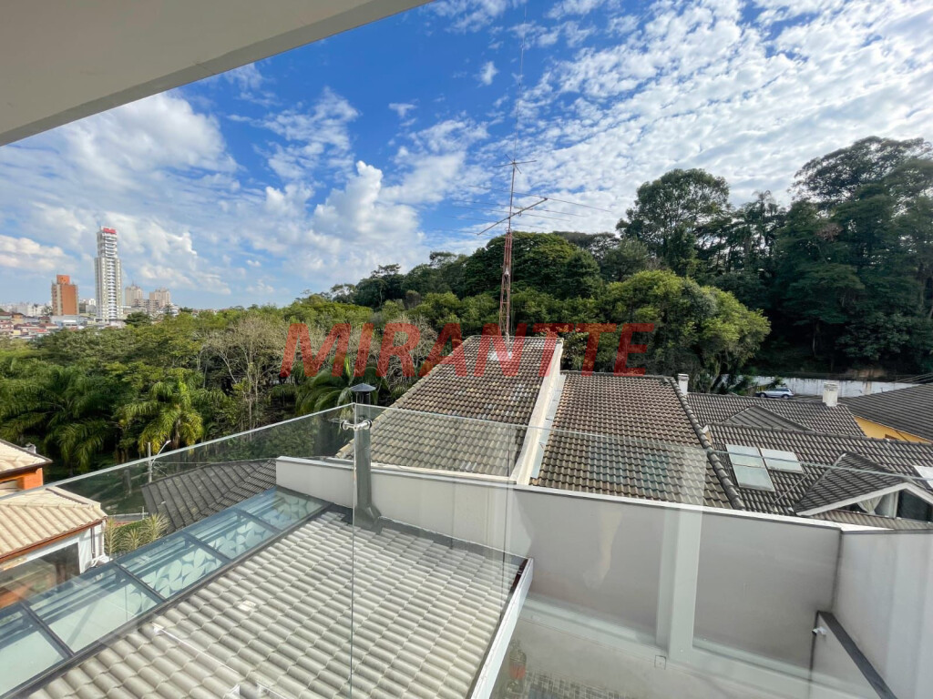 Sobrado de 425m² com 3 quartos em Mandaqui
