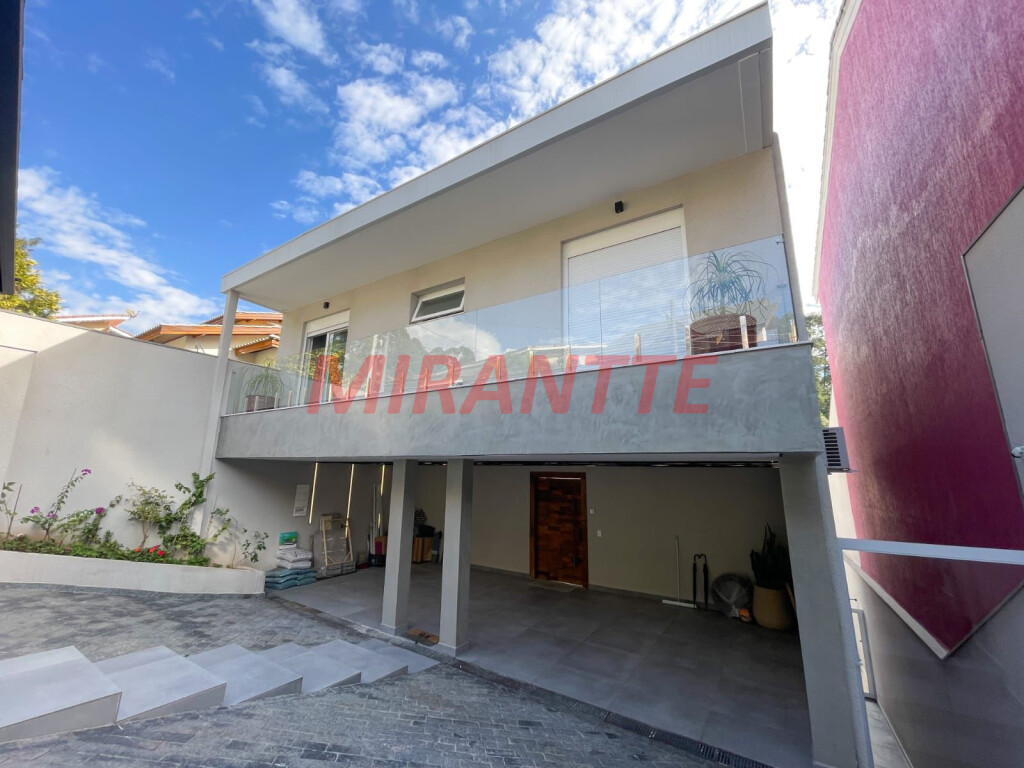 Sobrado de 425m² com 3 quartos em Mandaqui