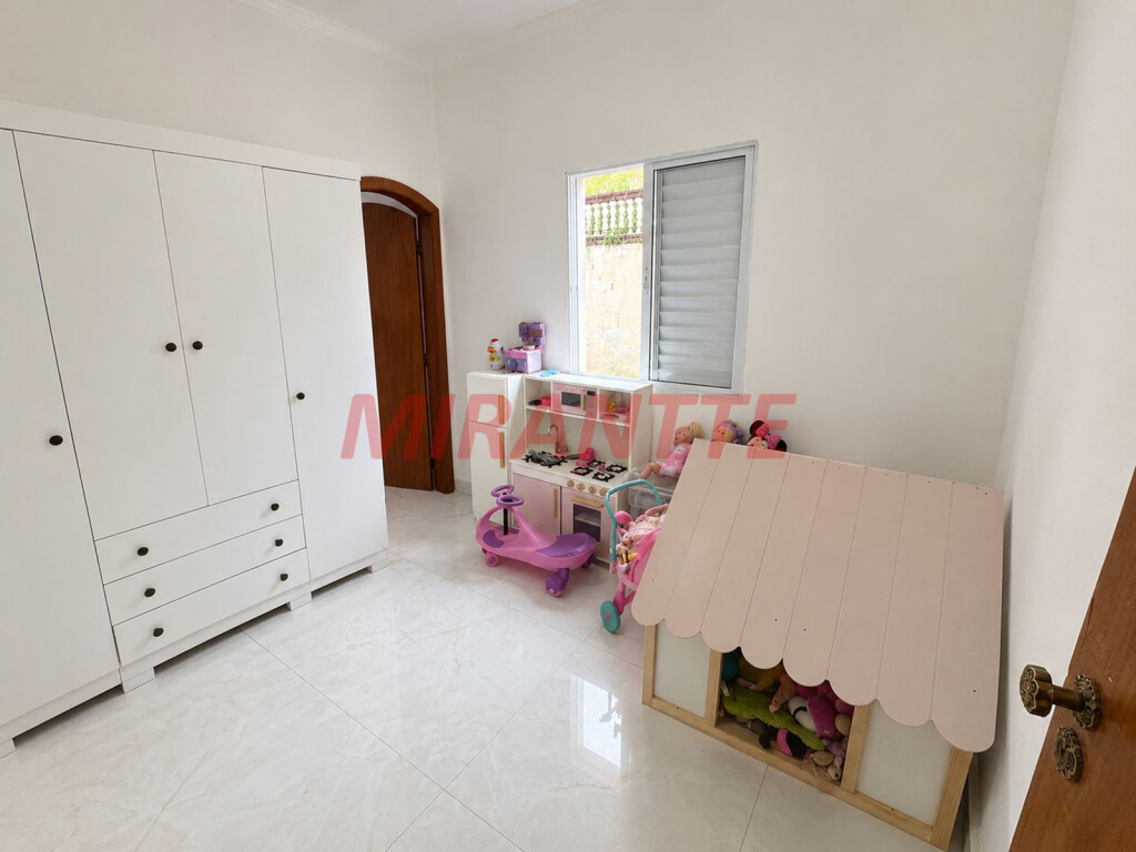 Casa terrea de 231m² com 4 quartos em Vila Albertina