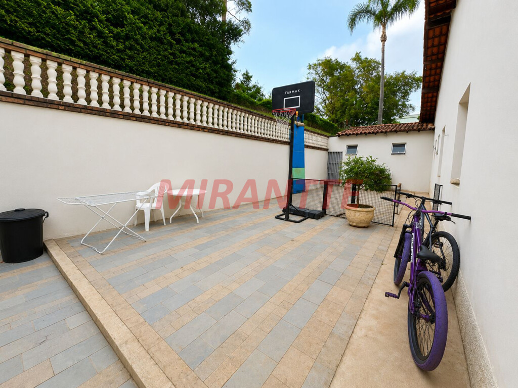 Casa terrea de 231m² com 4 quartos em Vila Albertina
