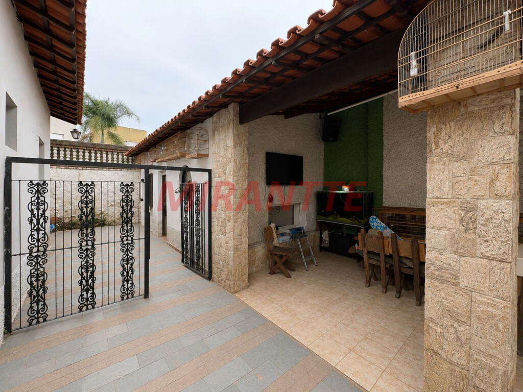 Casa terrea de 231m² com 4 quartos em Vila Albertina