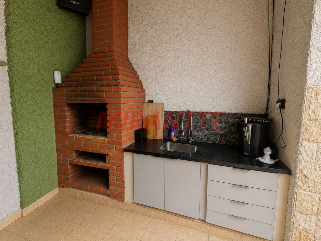 Casa terrea de 231m² com 4 quartos em Vila Albertina