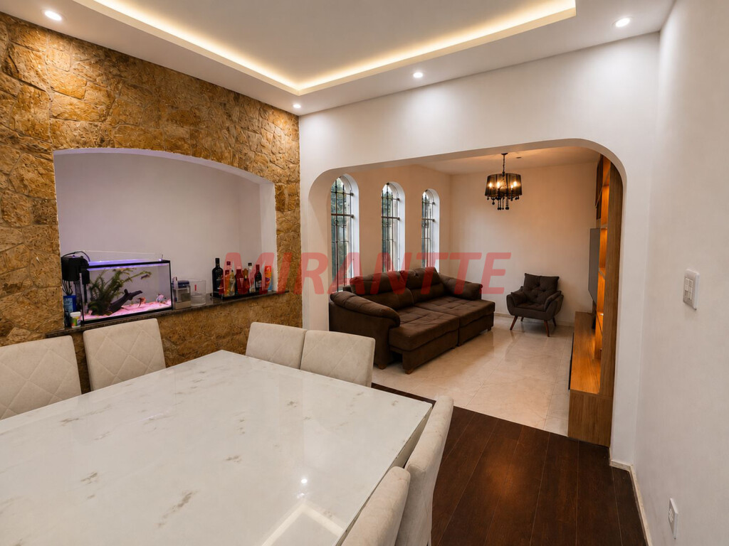 Casa terrea de 231m² com 4 quartos em Vila Albertina