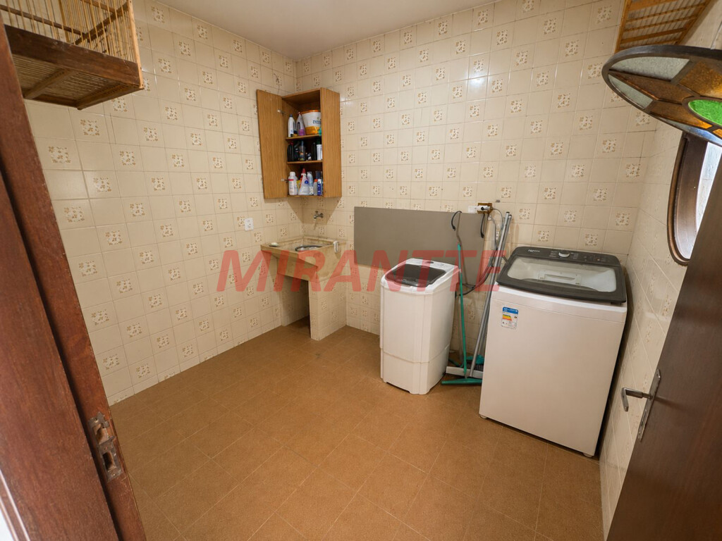 Casa terrea de 231m² com 4 quartos em Vila Albertina