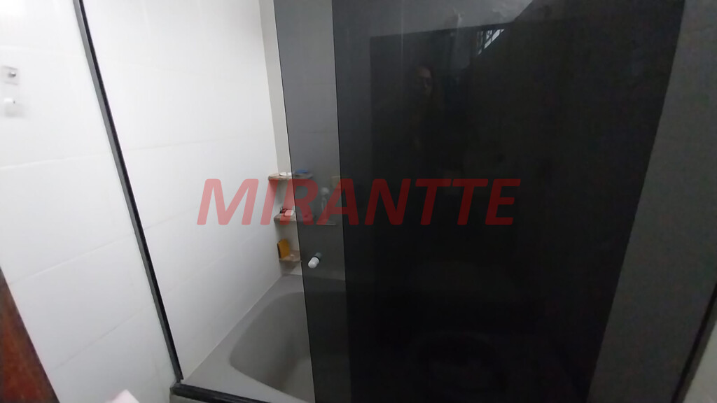 Sobrado de 360m² com 4 quartos em Santana