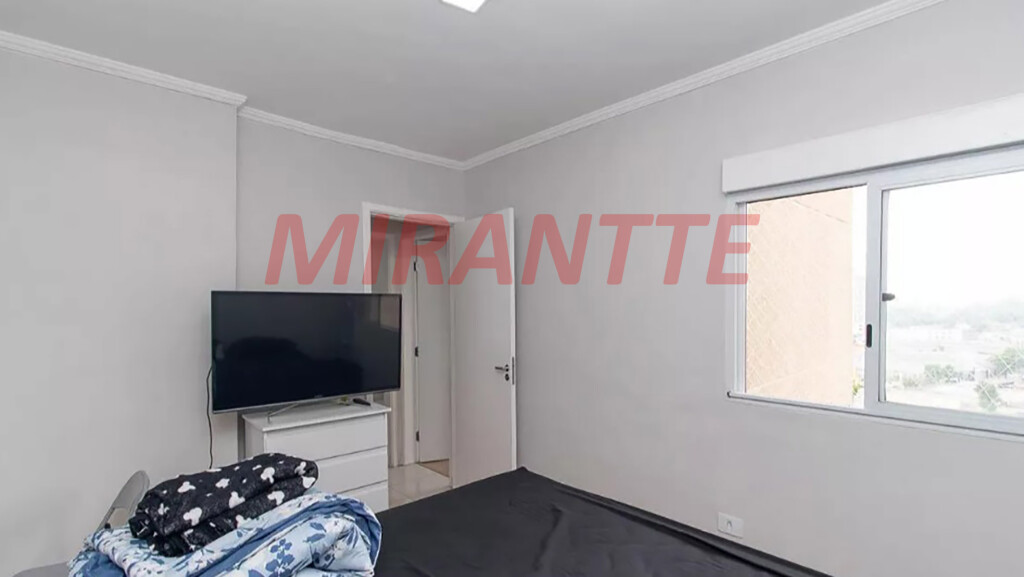 Apartamento de 43m² com 2 quartos em Vila Santa Terezinha