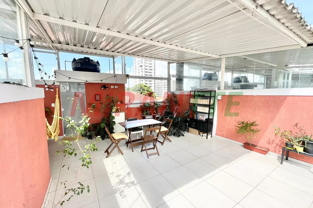 Cobertura duplex de 85m² com 2 quartos em Santa Teresinha