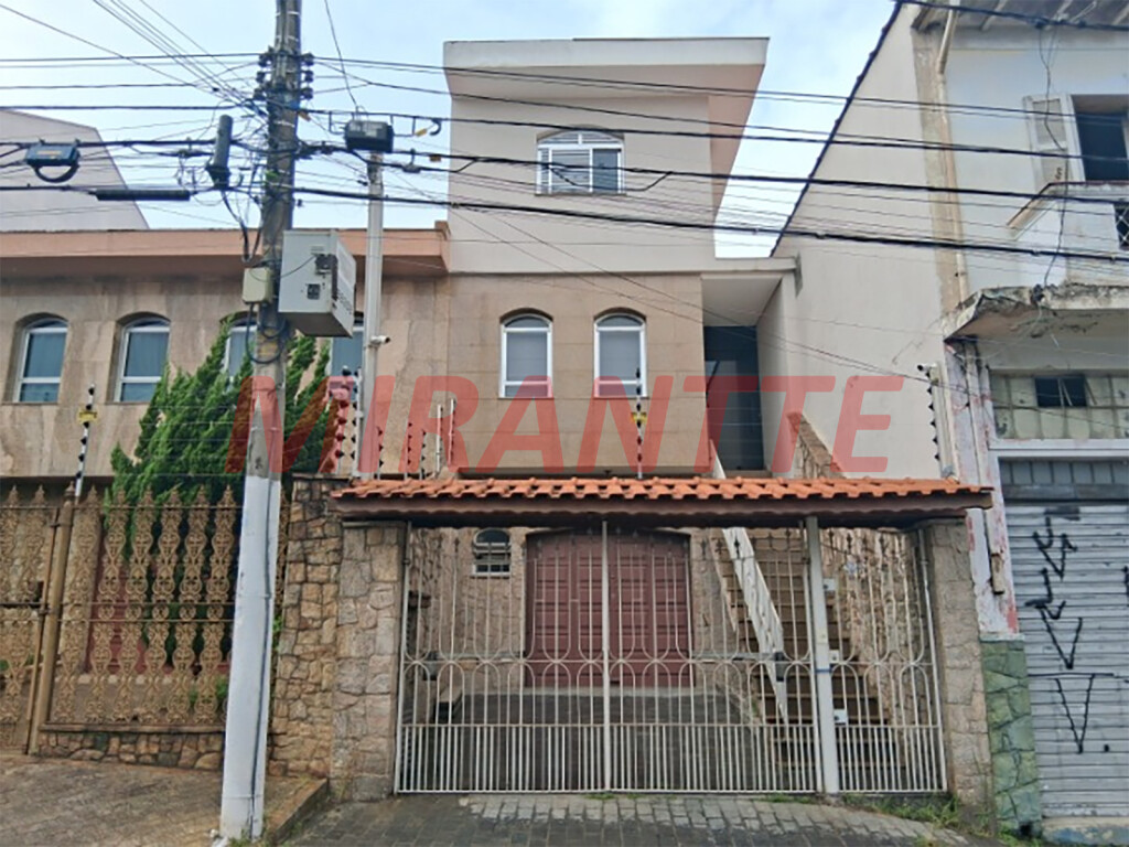 Sobrado de 216m² com 3 quartos em Vila Guilherme