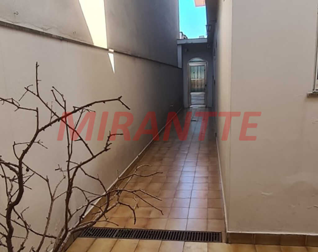 Sobrado de 216m² com 3 quartos em Vila Guilherme