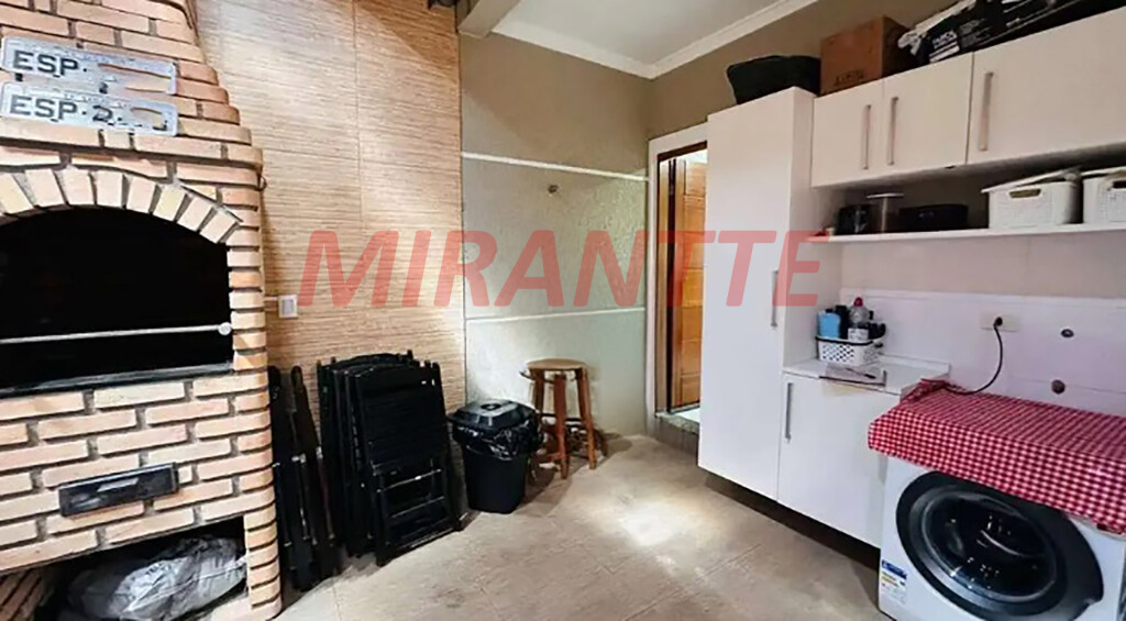 Sobrado com 3 quartos em Guarulhos – Parque Renato Maia