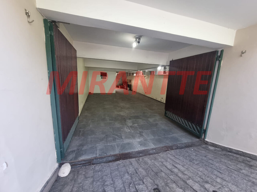 Sobrado de 216m² com 3 quartos em Santa Teresinha