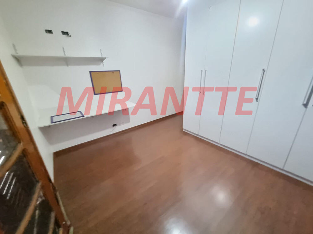 Sobrado de 216m² com 3 quartos em Santa Teresinha