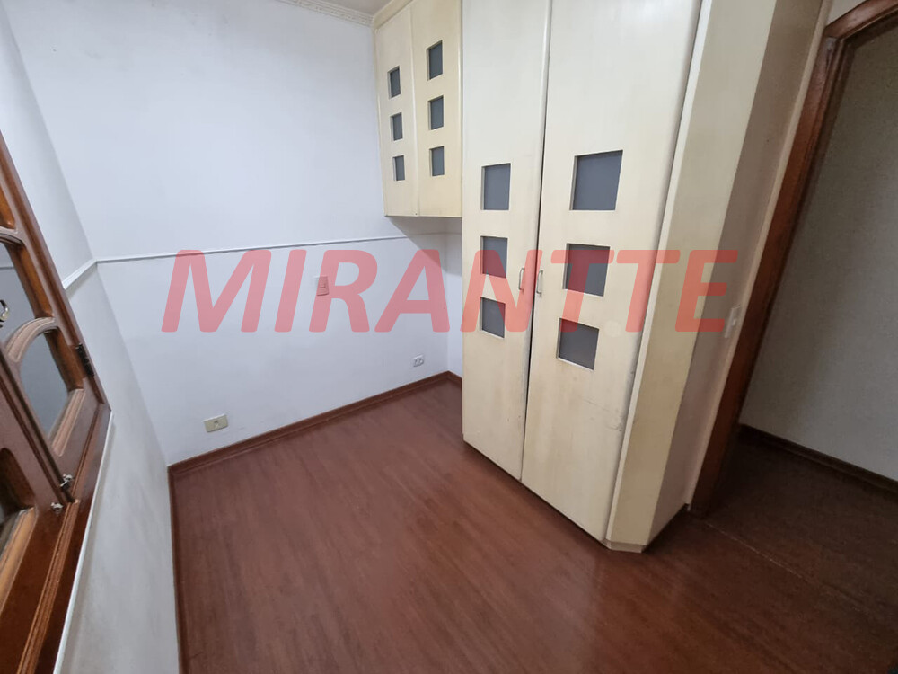Sobrado de 216m² com 3 quartos em Santa Teresinha