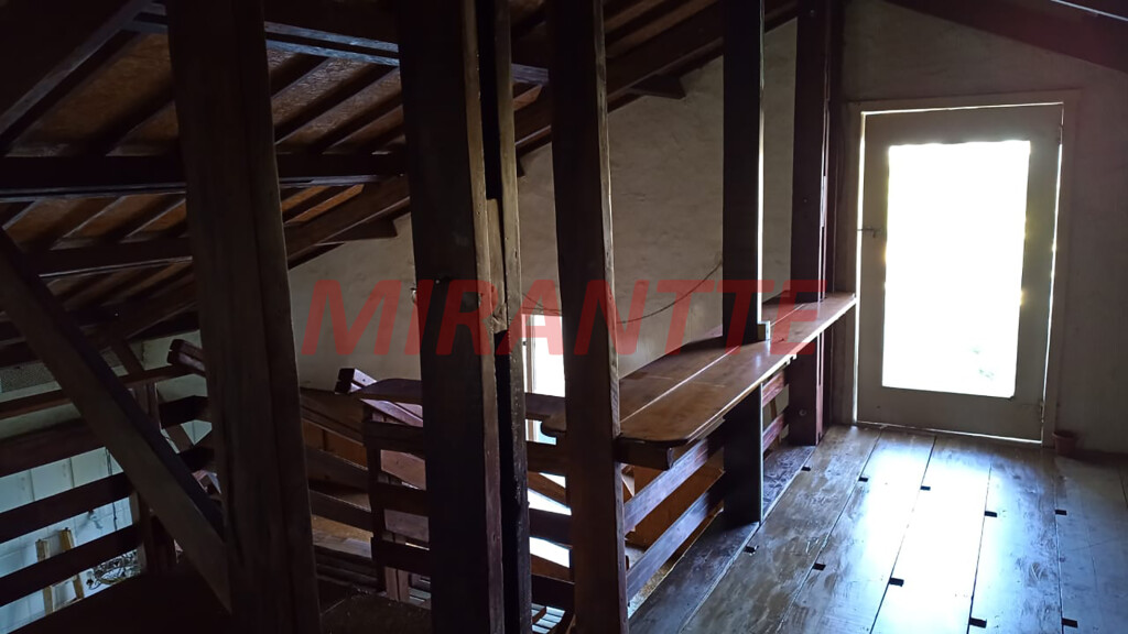 Casa terrea com 3 quartos em Centro – Mairiporã