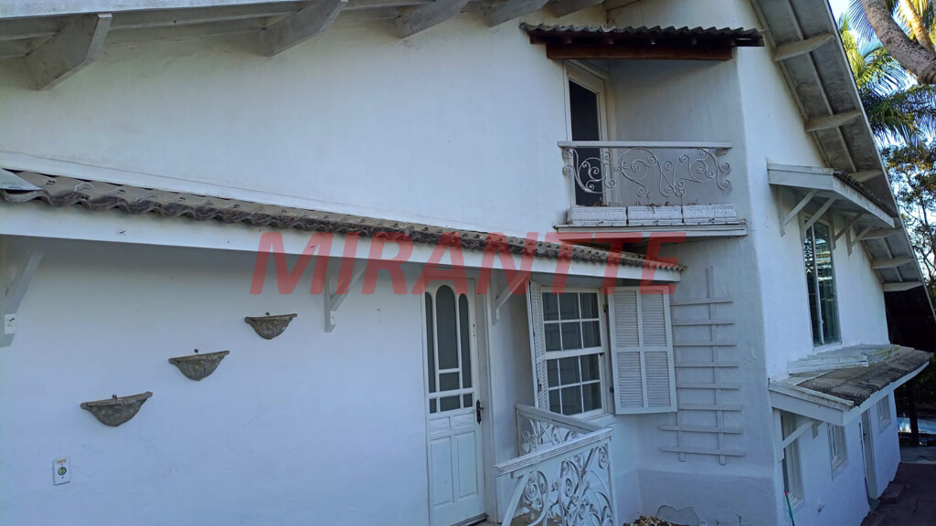 Casa terrea com 3 quartos em Centro – Mairiporã