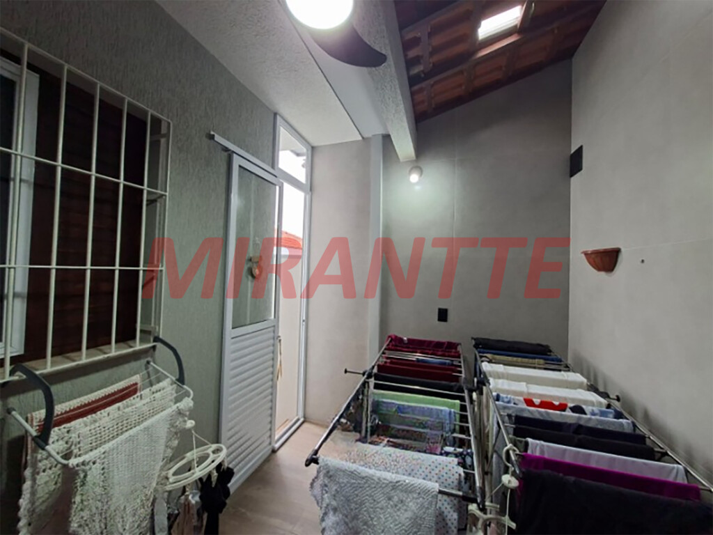 Sobrado de 131m² com 3 quartos em Casa Verde