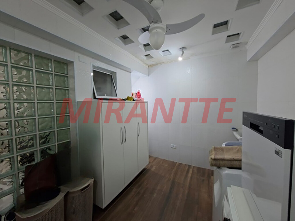 Sobrado de 131m² com 3 quartos em Casa Verde