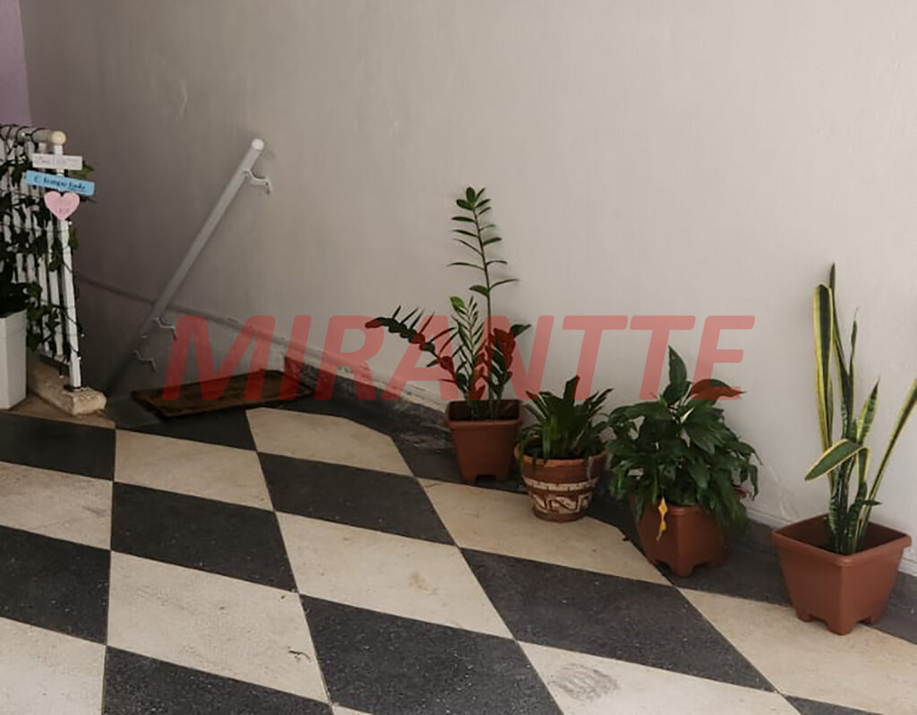 Sobrado de 111m² com 3 quartos em Santana