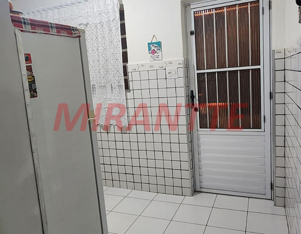 Sobrado de 111m² com 3 quartos em Santana