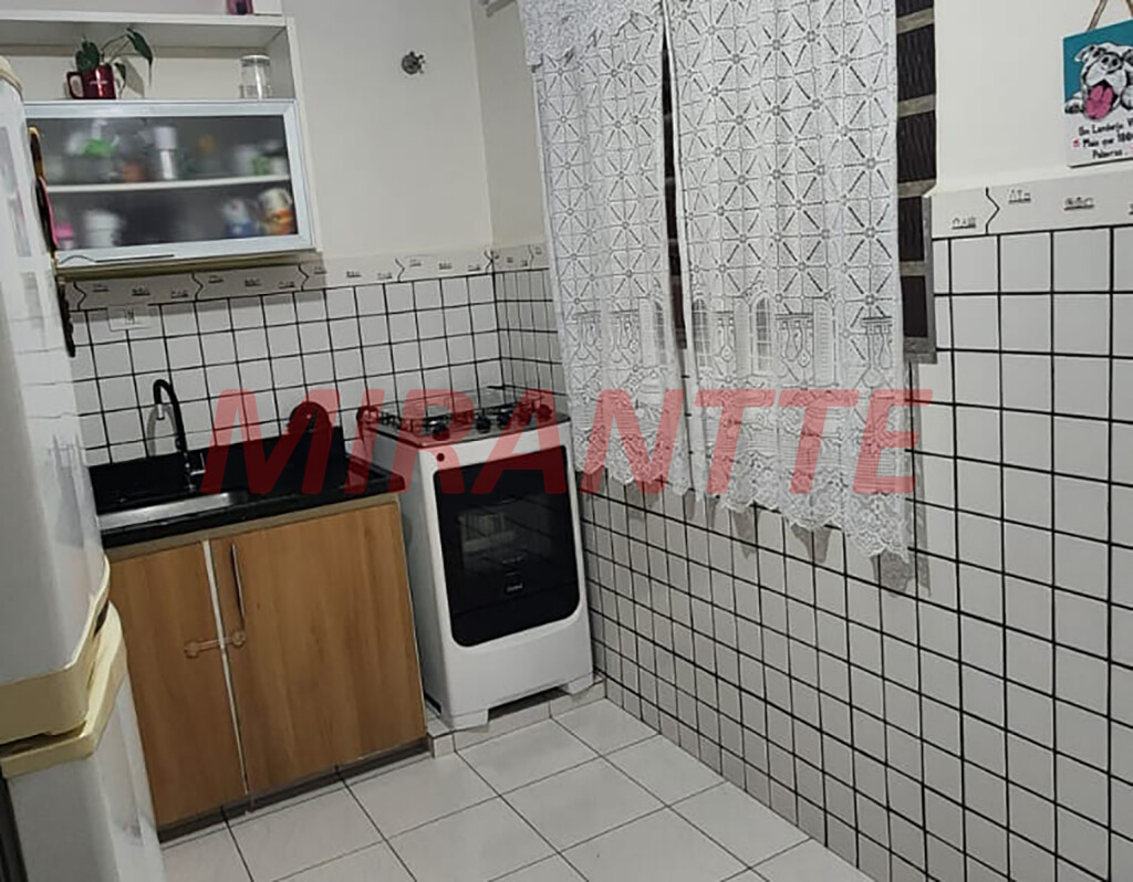 Sobrado de 111m² com 3 quartos em Santana