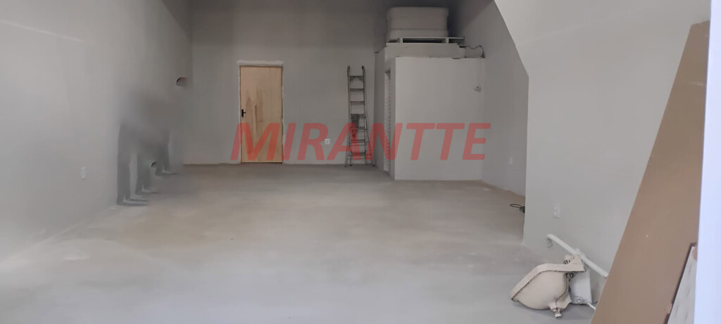 Comercial de 85m² em Vila Liviero