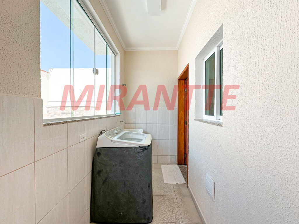 Sobrado de 2018m² com 4 quartos em Peruíbe