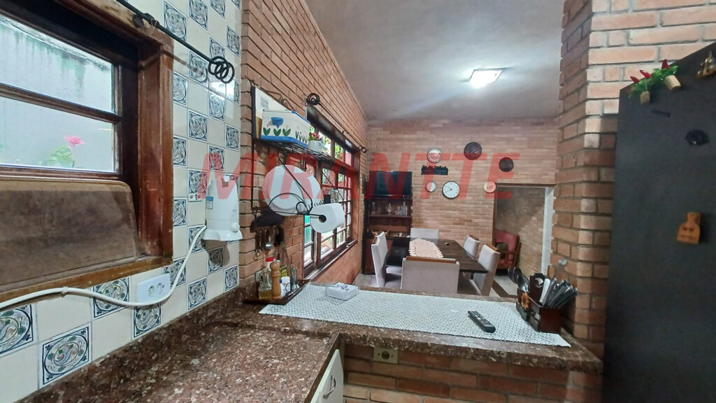 Sobrado de 199m² com 3 quartos em Vila Albertina