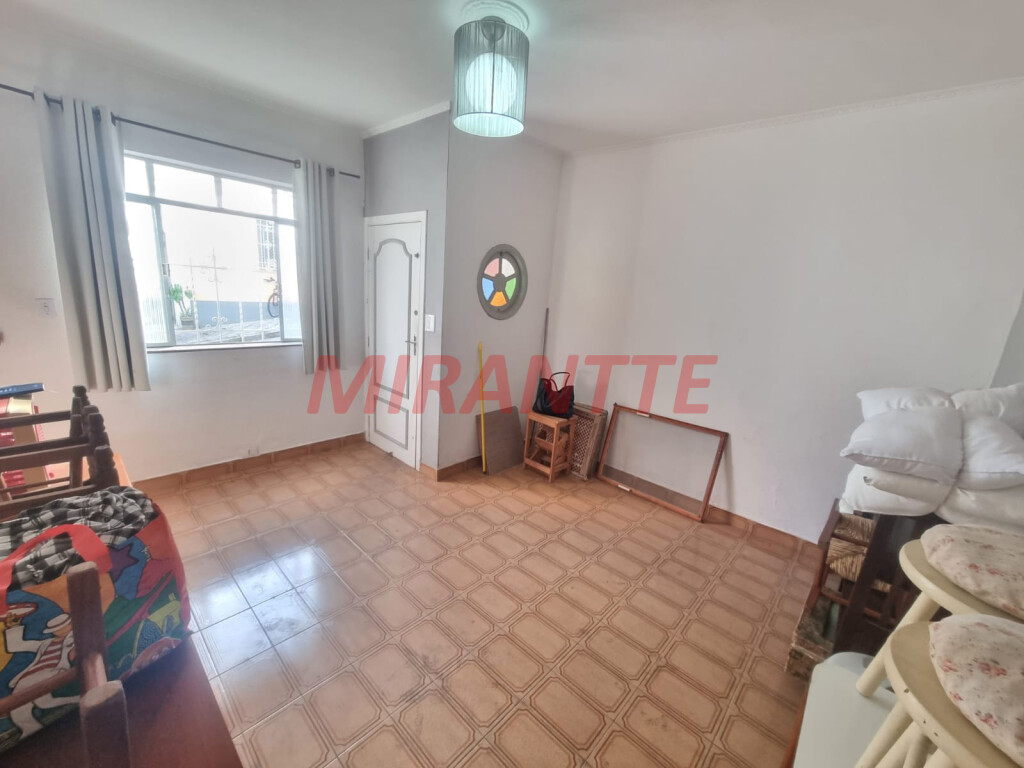 Sobrado de 100m² com 3 quartos em Santana