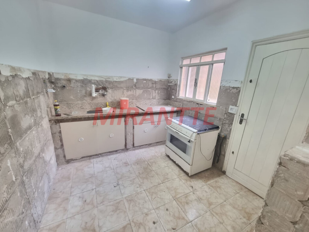 Sobrado de 100m² com 3 quartos em Santana