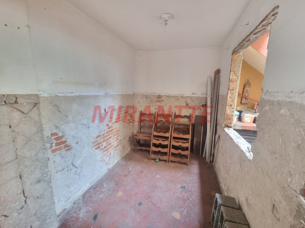 Sobrado de 100m² com 3 quartos em Santana