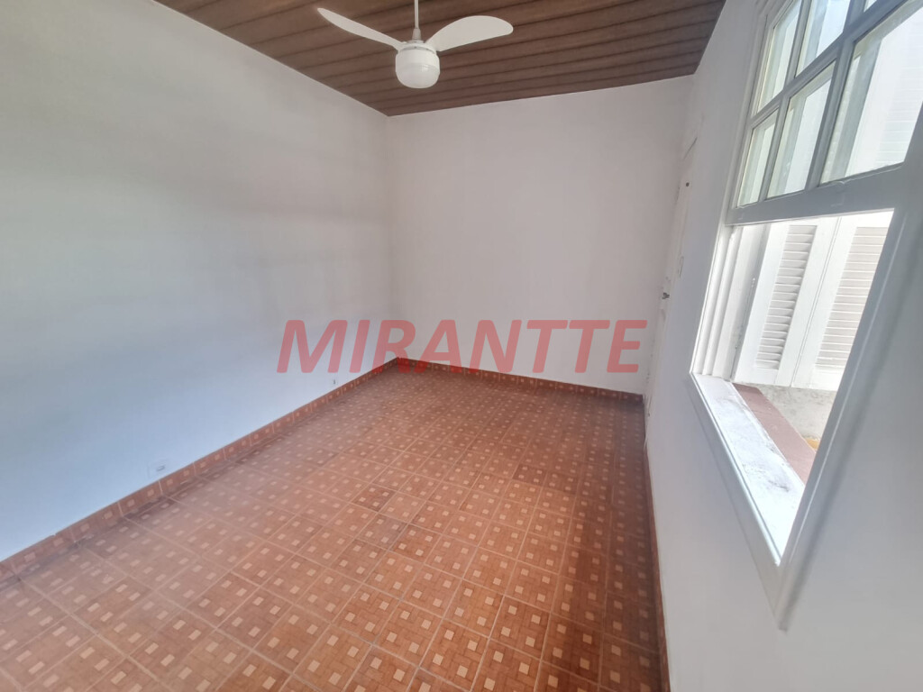 Sobrado de 100m² com 3 quartos em Santana
