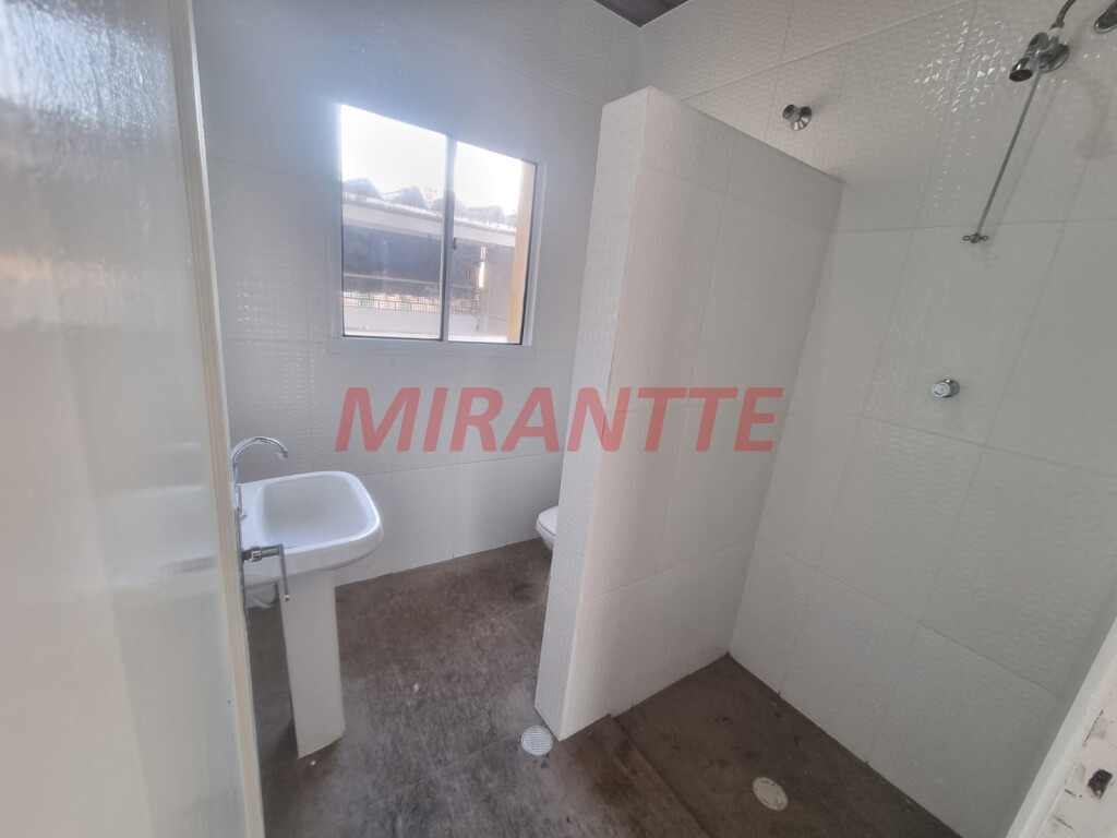 Sobrado de 100m² com 3 quartos em Santana