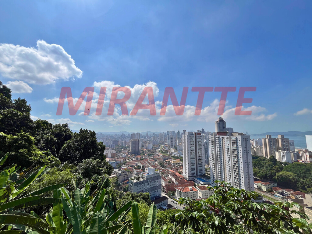 Cond. fechado de 740m² com 6 quartos em Marapé