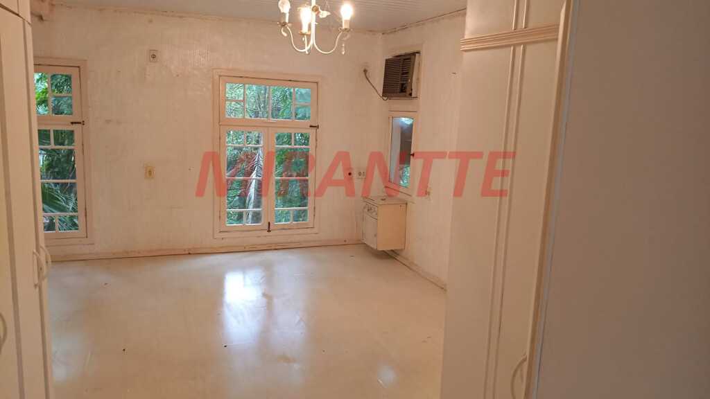 Sobrado de 211m² com 3 quartos em Serra da Cantareira