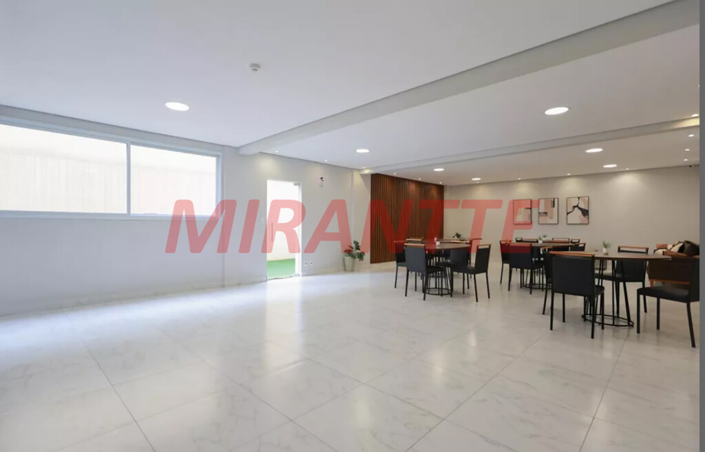 Apartamento de 41m² com 2 quartos em Santana