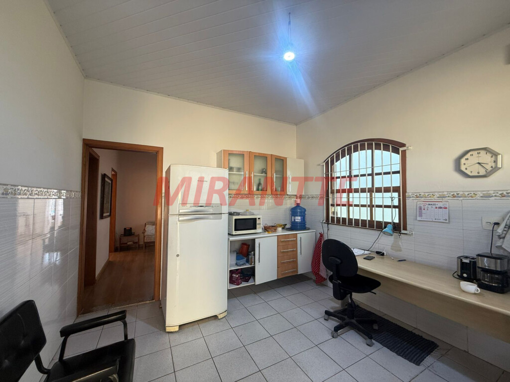 Casa terrea de 222m² com 3 quartos em Jardim Floresta