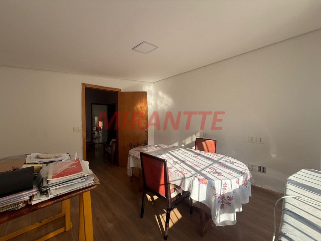 Casa terrea de 222m² com 3 quartos em Jardim Floresta